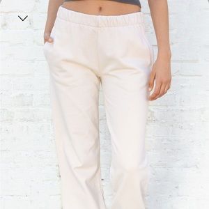 Brandy new Brandy Melville ivory sweats